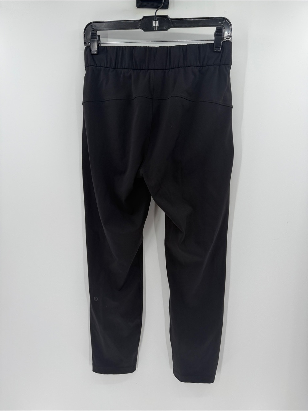Lululemon Women's On The Fly Pant *28" - Black - 4 - Picture 8 of 8